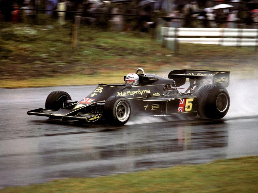  Lotus 77 1976 года  (фото 2 из 2)